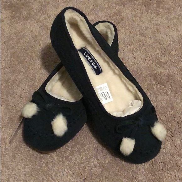 Lands' End Shoes - ⭐️NWT! Lands’ end slippers